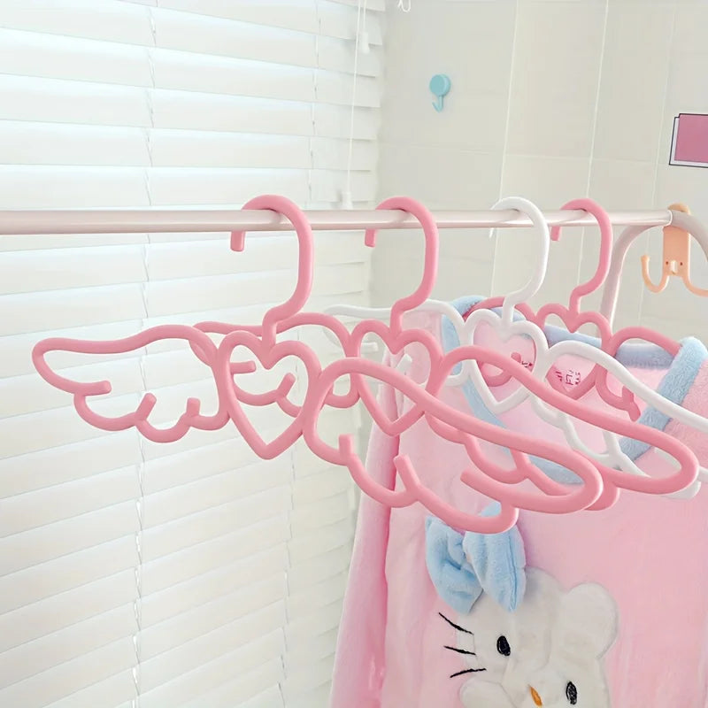 6PCS Kids’ Angel Wing Clothes Hangers – Cute & Functional Organizers for Girls’ Room