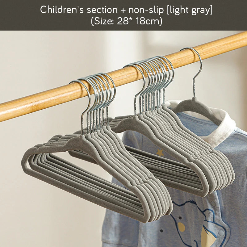 Velvet Non-Slip Baby Clothes Hangers – Perfect for Kids’ Rooms