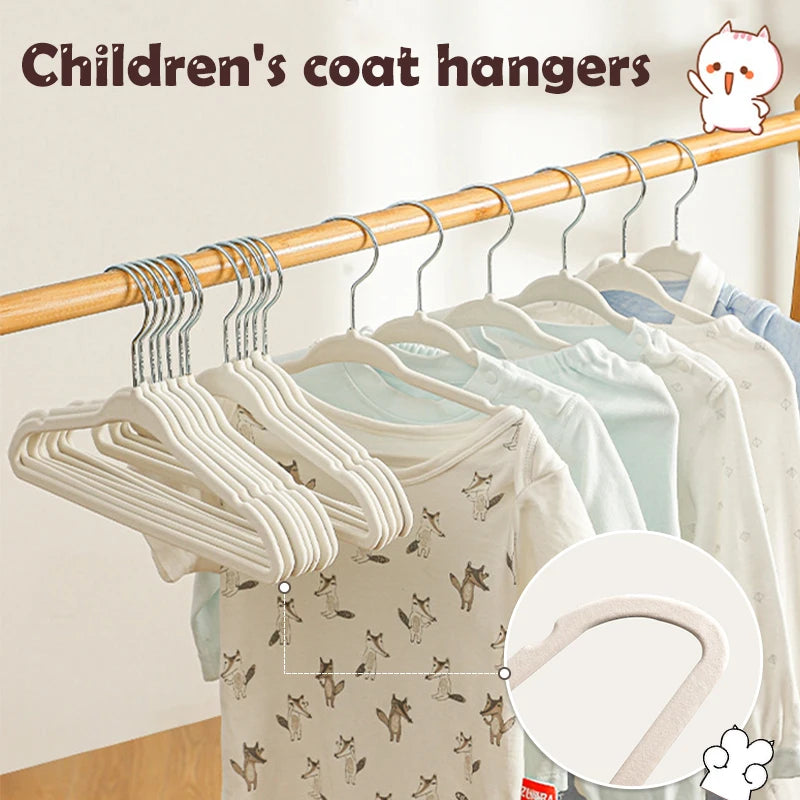 Velvet Non-Slip Baby Clothes Hangers – Perfect for Kids’ Rooms